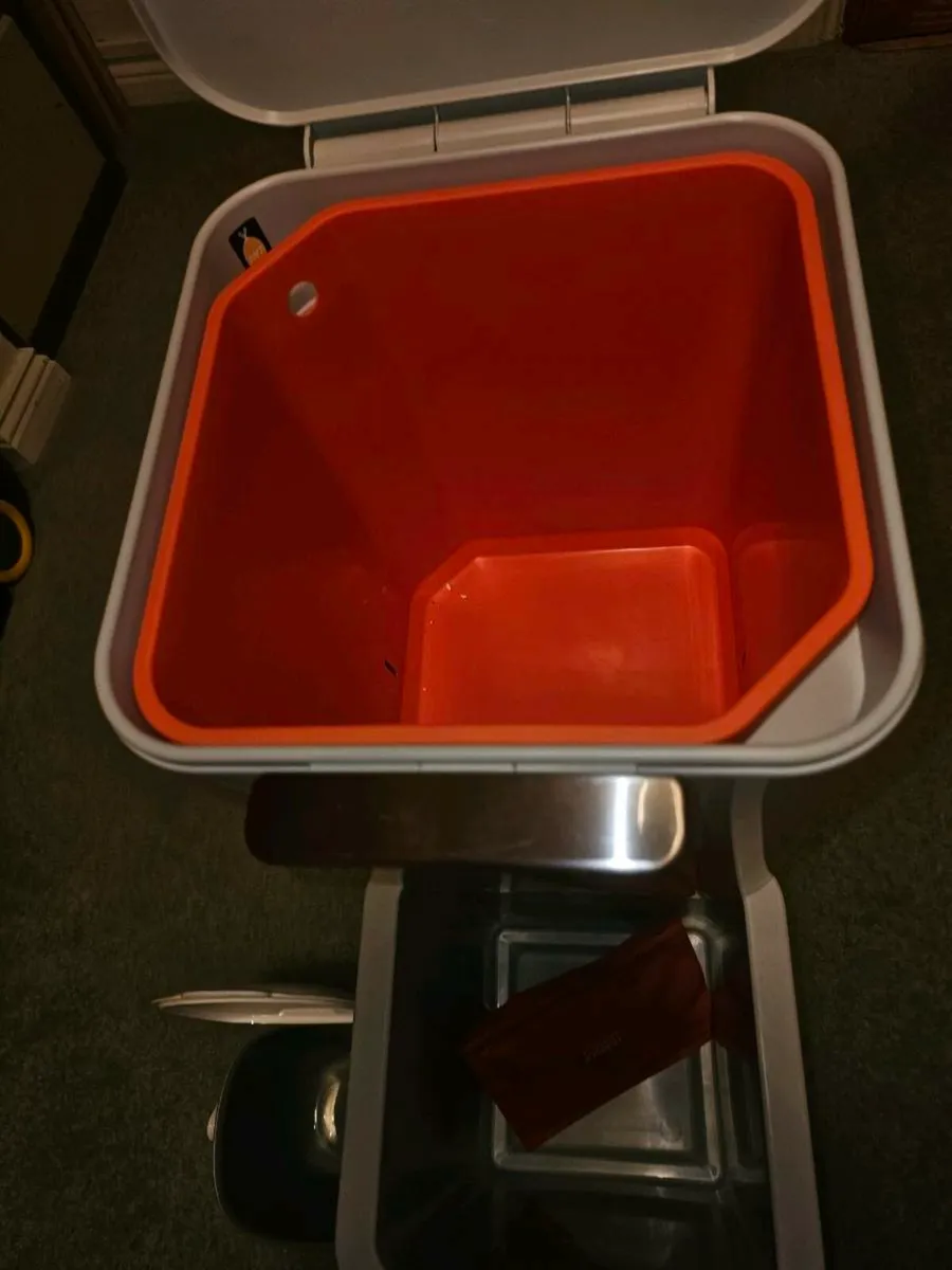 Kitchen bin - Image 4