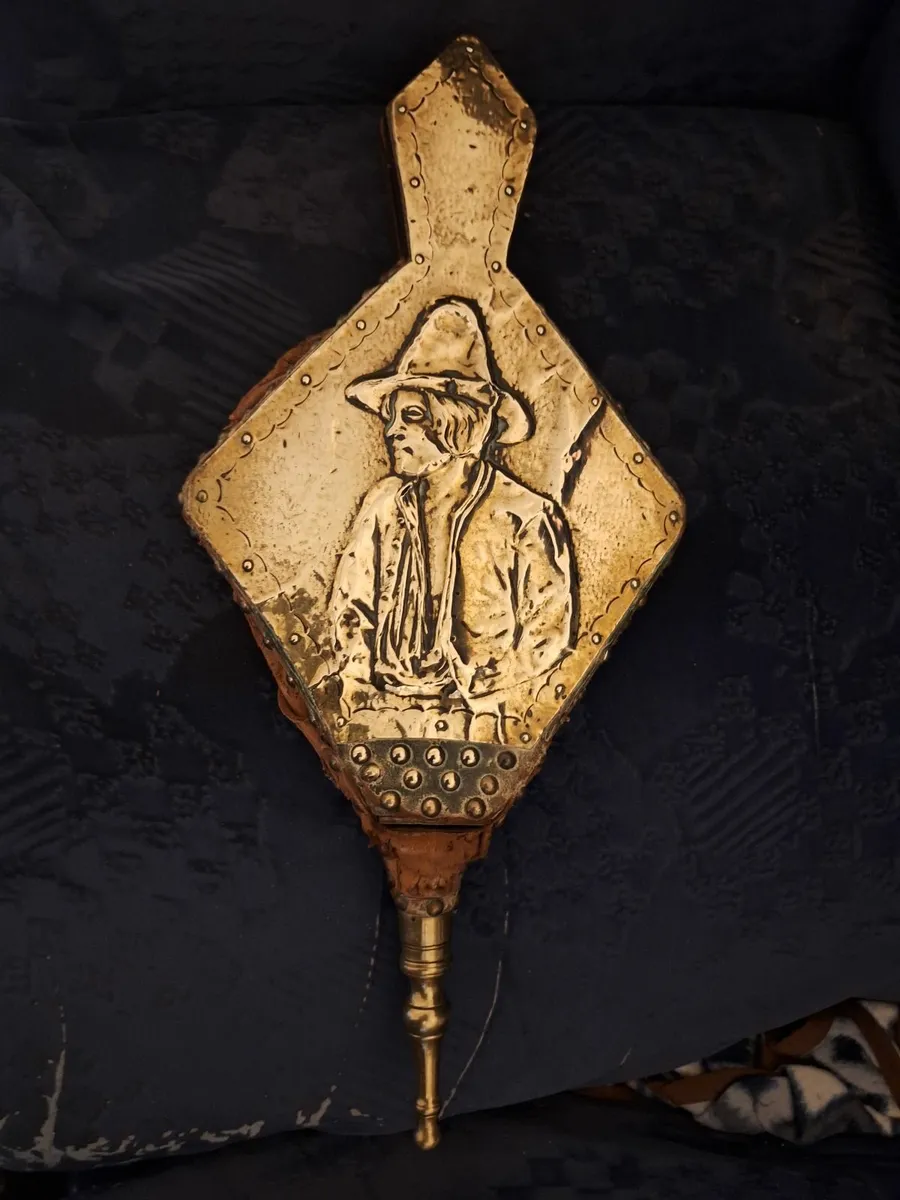 Vintage brass and wood bellows - Image 1