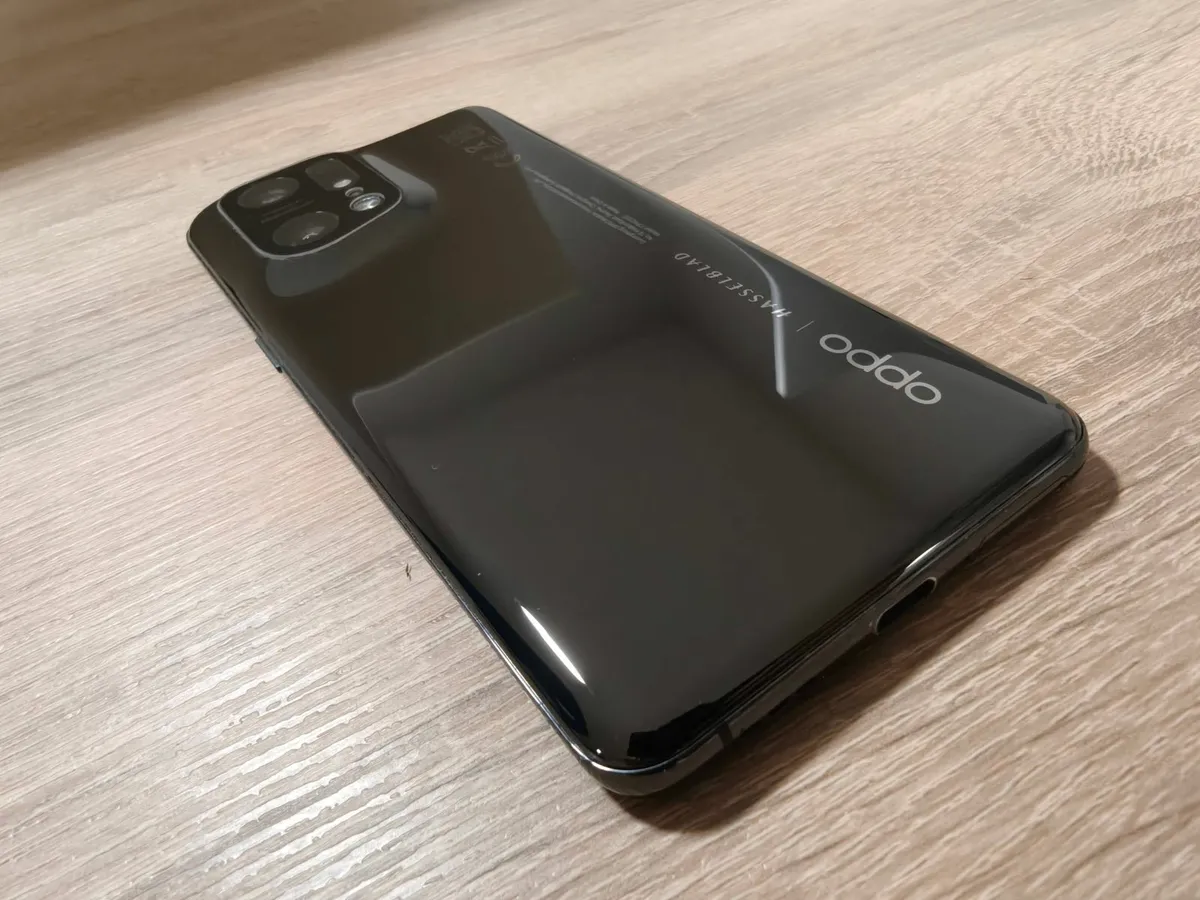 Oppo Find X5 Pro Glaze Black + Oppo Enco Air3 - Image 1