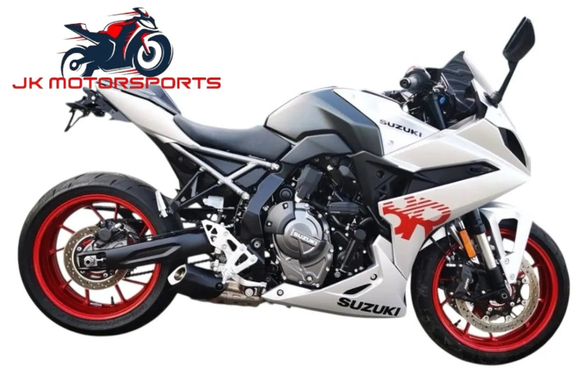 Suzuki GSX8R - Image 1