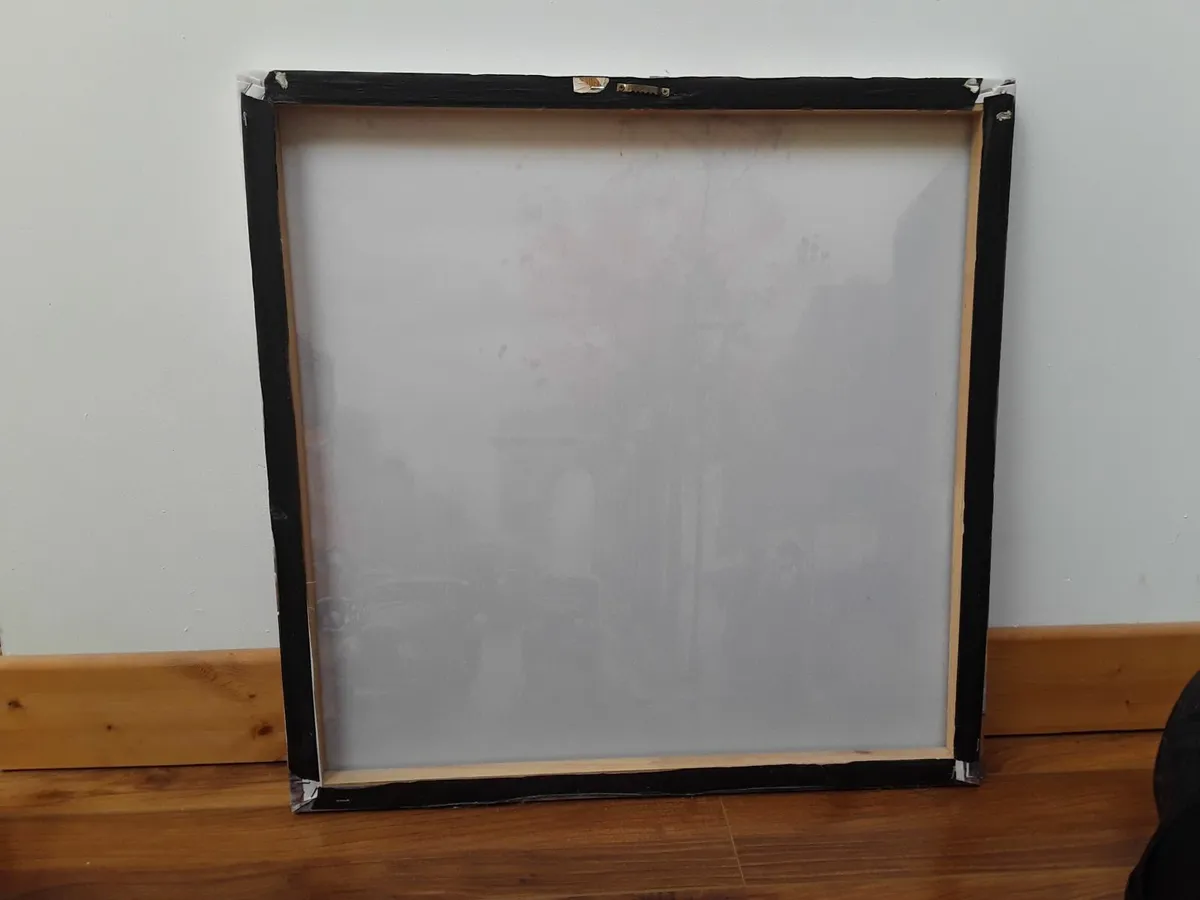 Lovely picture of Paris on canvas - Image 3