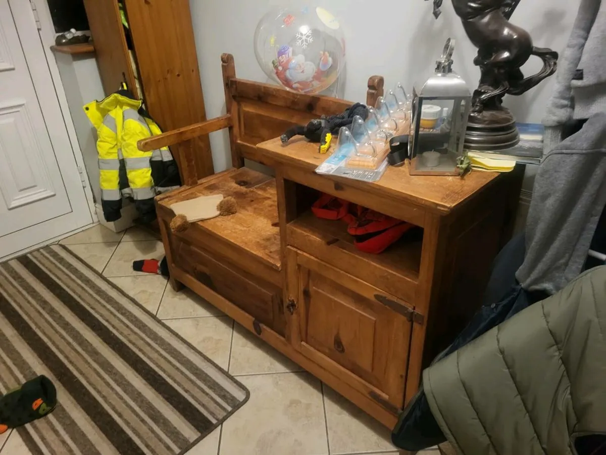 Hall table, free to take