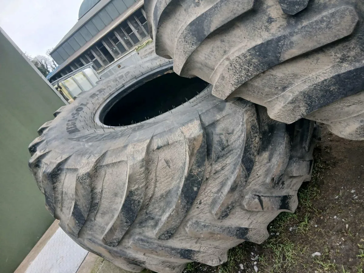 800/65/32 and 710/60/42 - Image 3