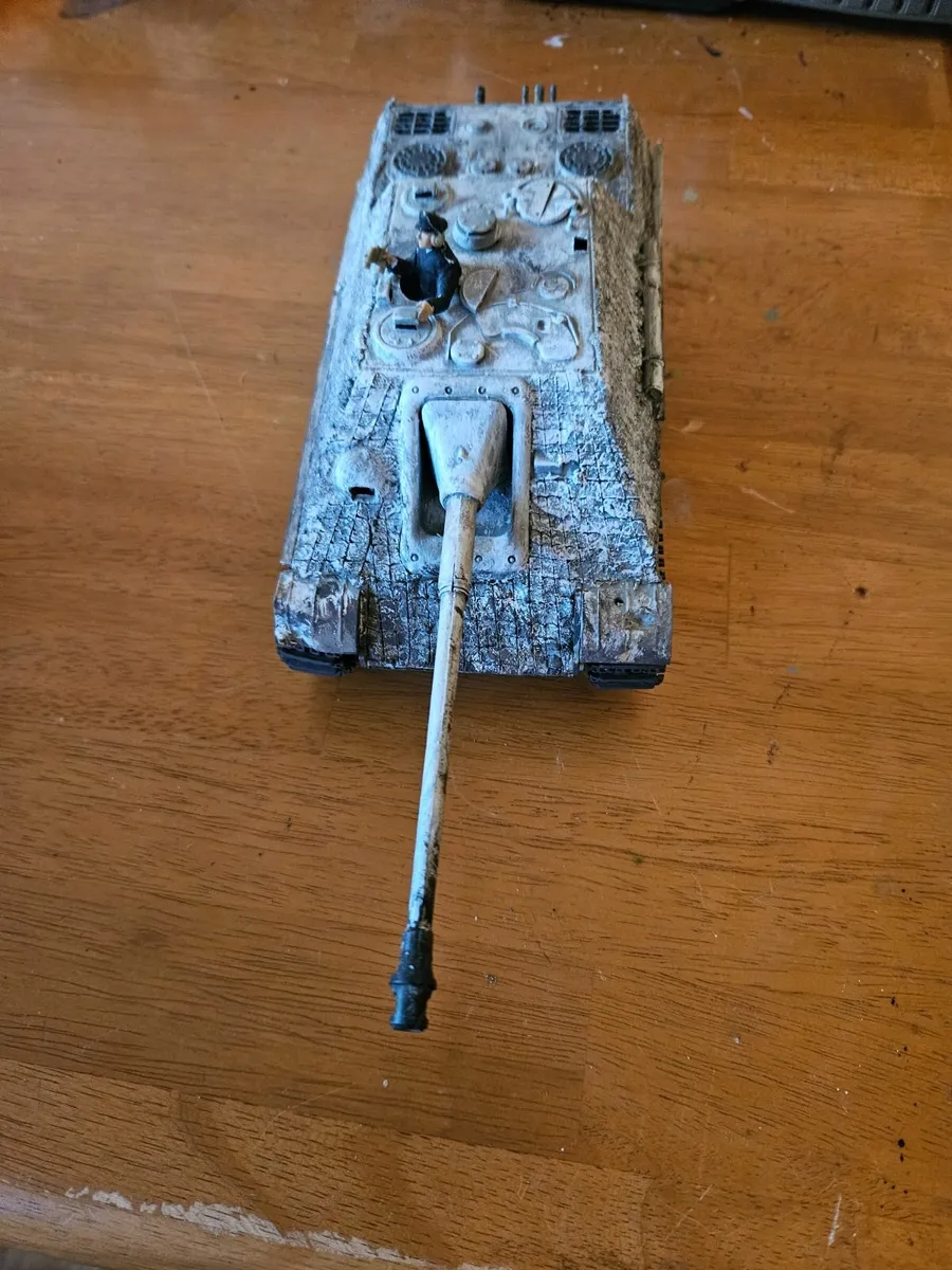 Airfix Tamiya German WW2 Jadgpanther - Image 2