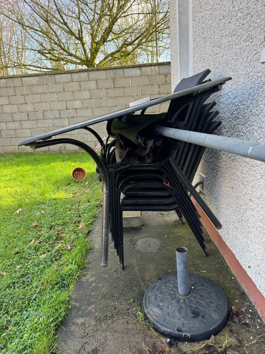 Outdoor Patio Table & 6 Chairs - Image 2