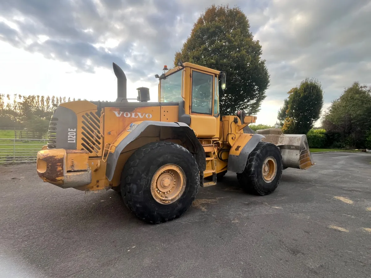 Volvo L120E - Image 4