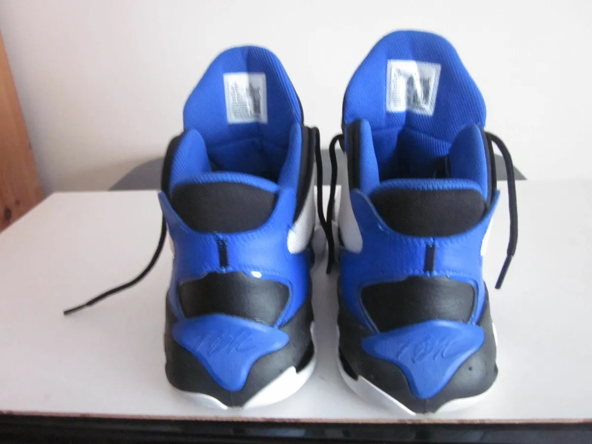 Nike Jordan Max Aura 4 Basketball Sneaker  White - Image 2