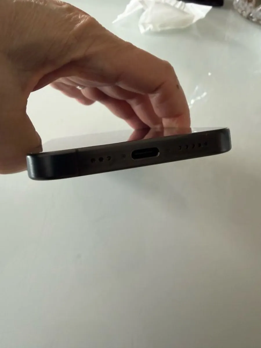 iPhone 15 pro as new. - Image 3
