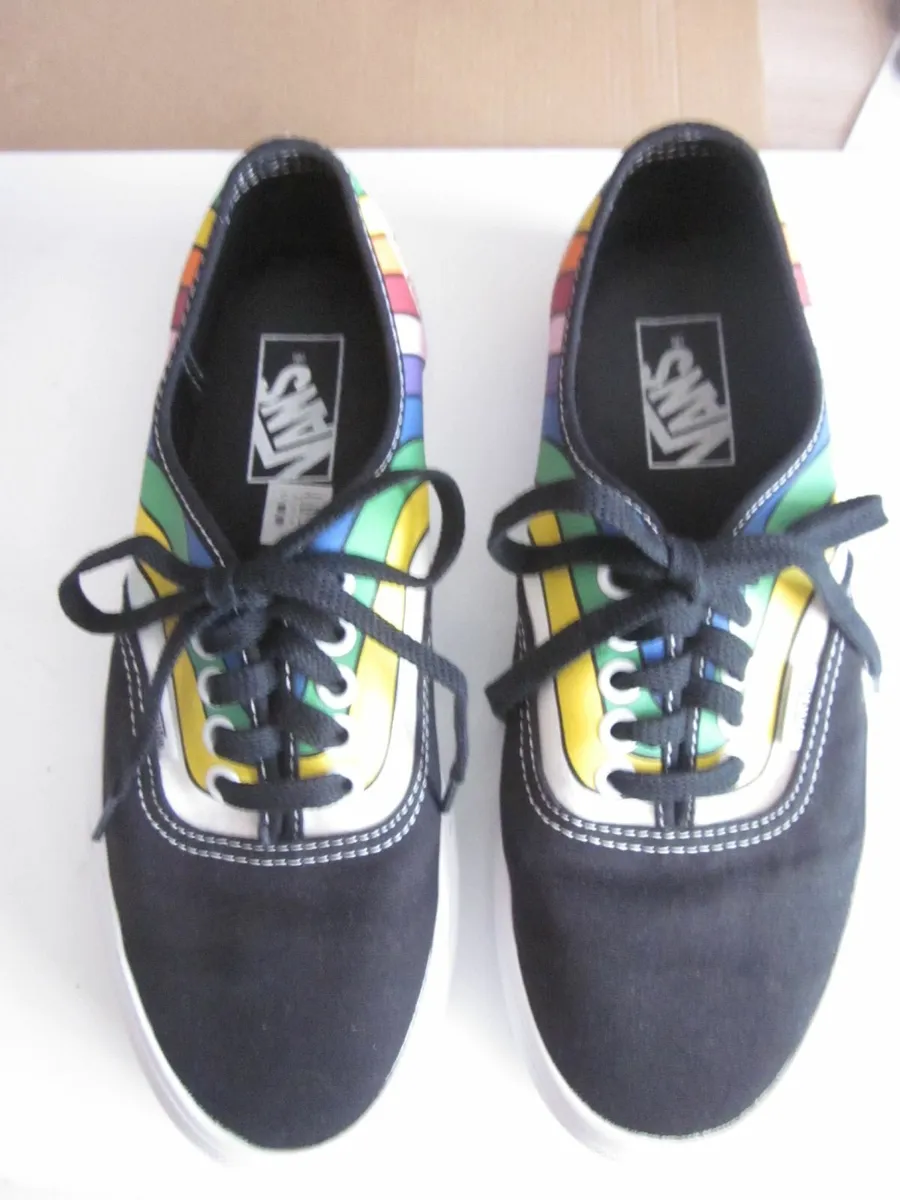 Vans Authentic Reflact  Rainbow  Unisex  Shoes UK6 - Image 1