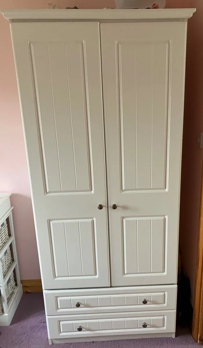 House clearout - Image 1