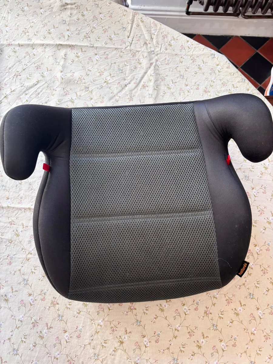 Booster car seat - Image 4