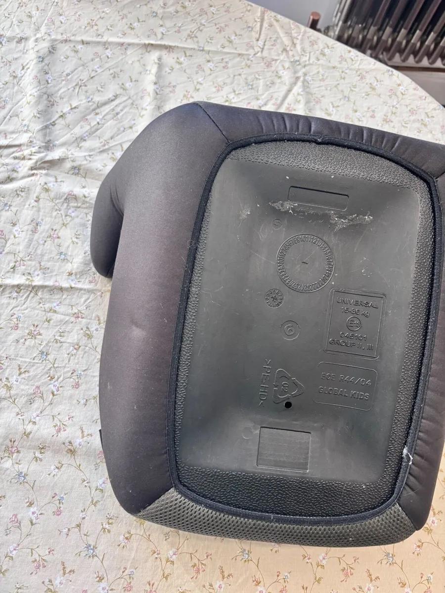 Booster car seat - Image 2