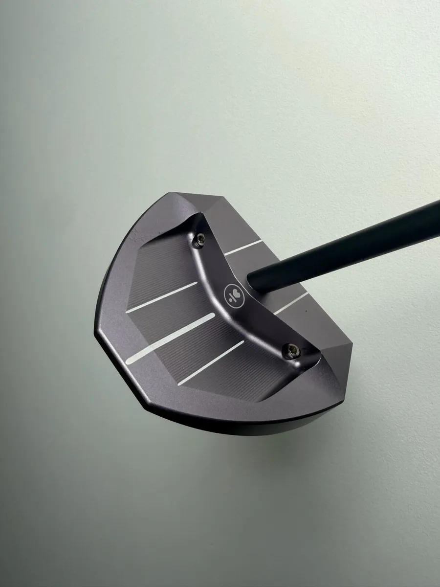 Lab ozi putter - Image 1