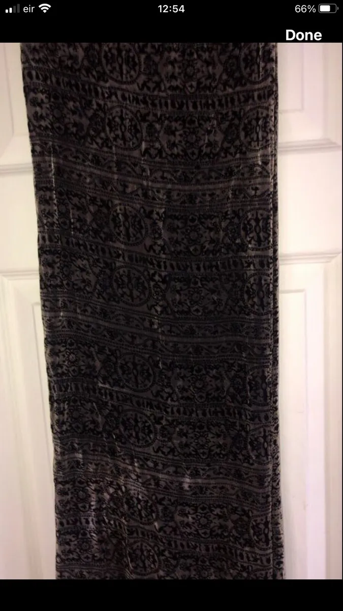 Ladies stunning scarf €5 - Image 4