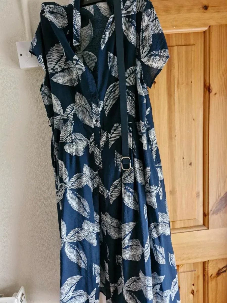 Ladies  dresses - Image 3