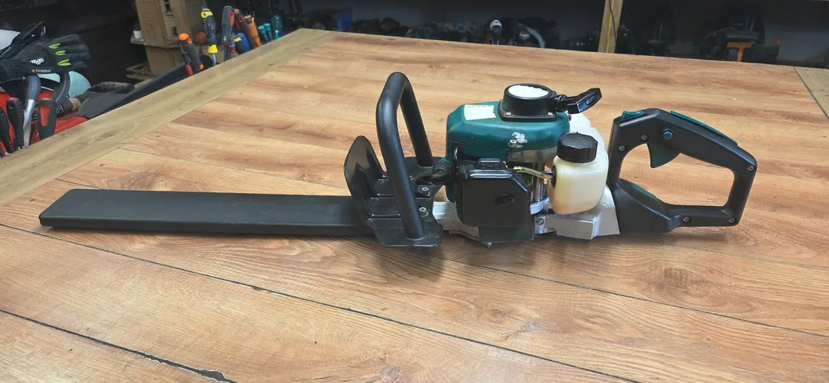 Hedge trimmer - Image 3