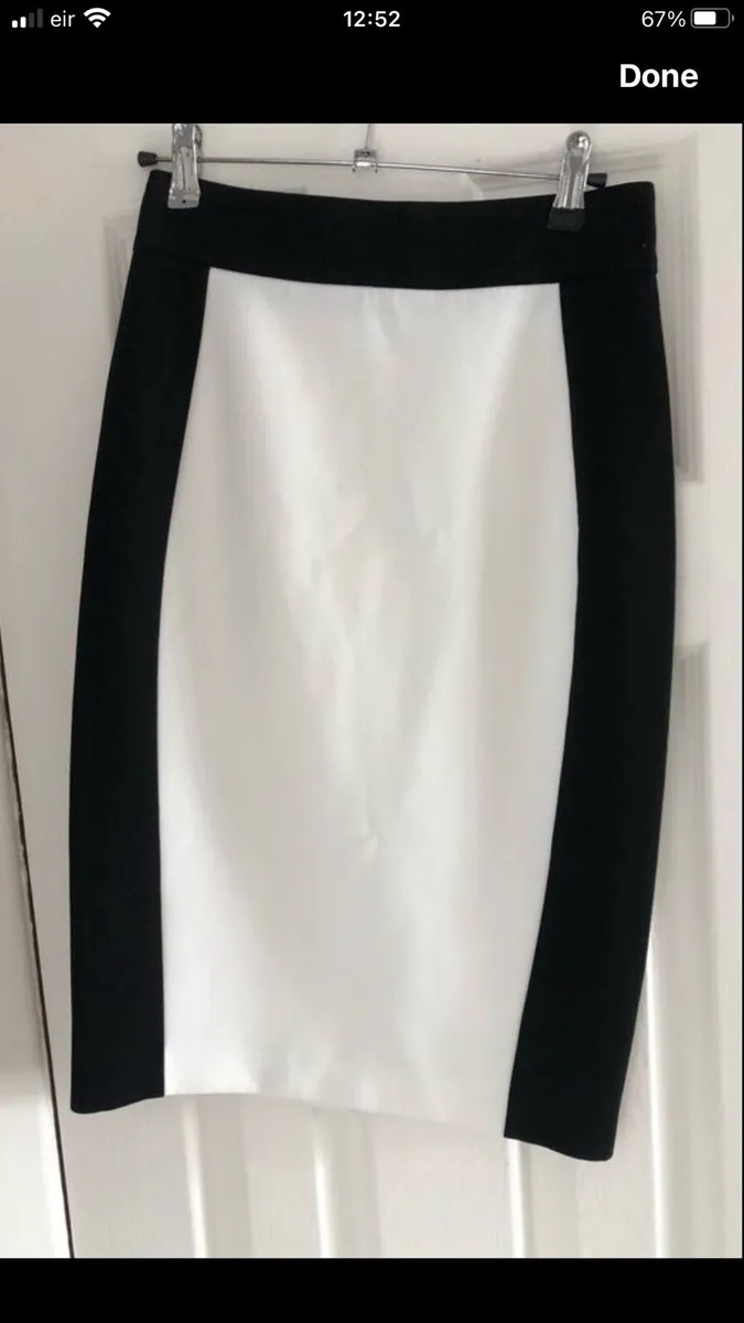 Ladies stunning M&S skirt size 8 €6 - Image 4