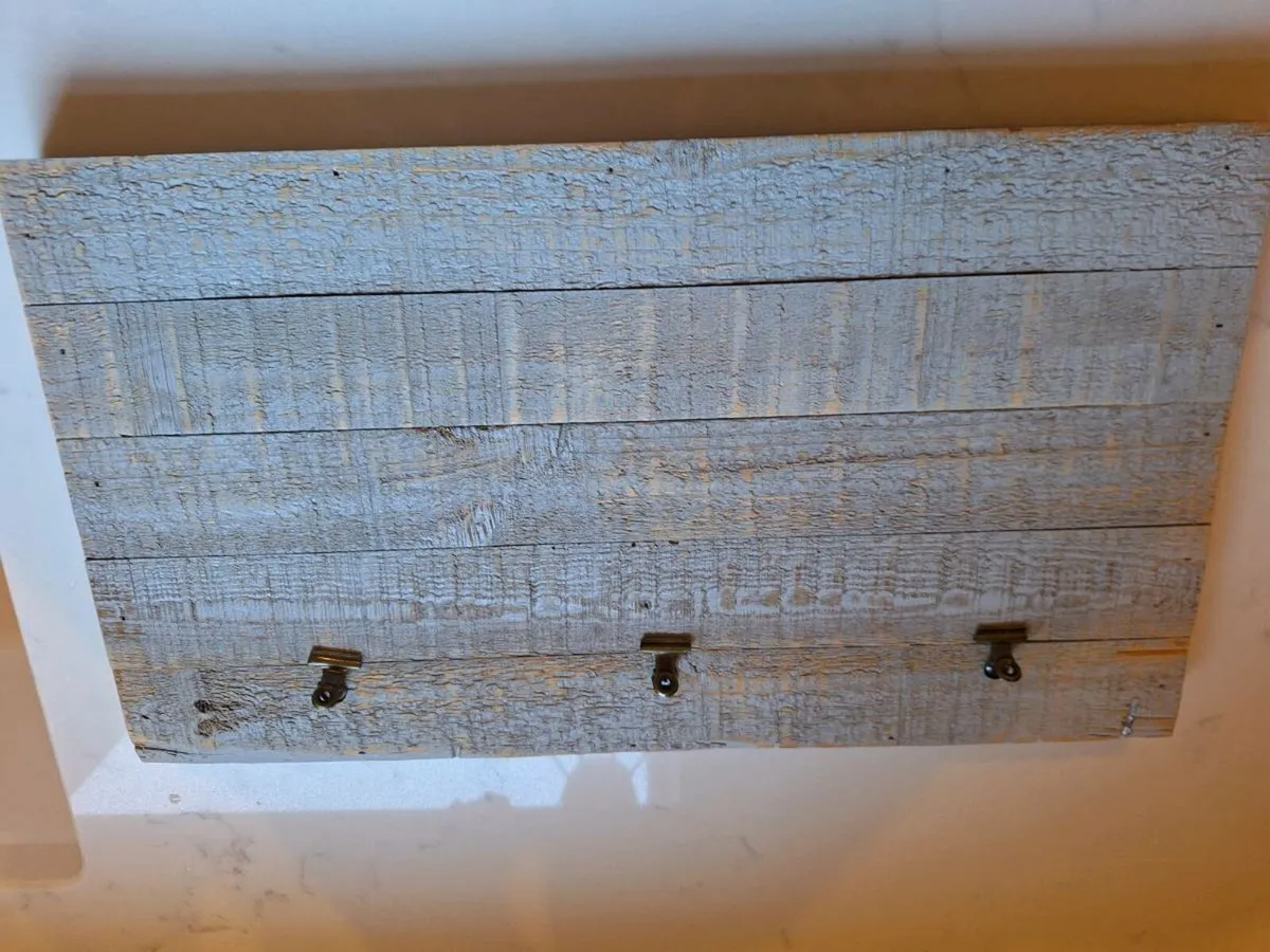 Wooden noticeboard - Image 2