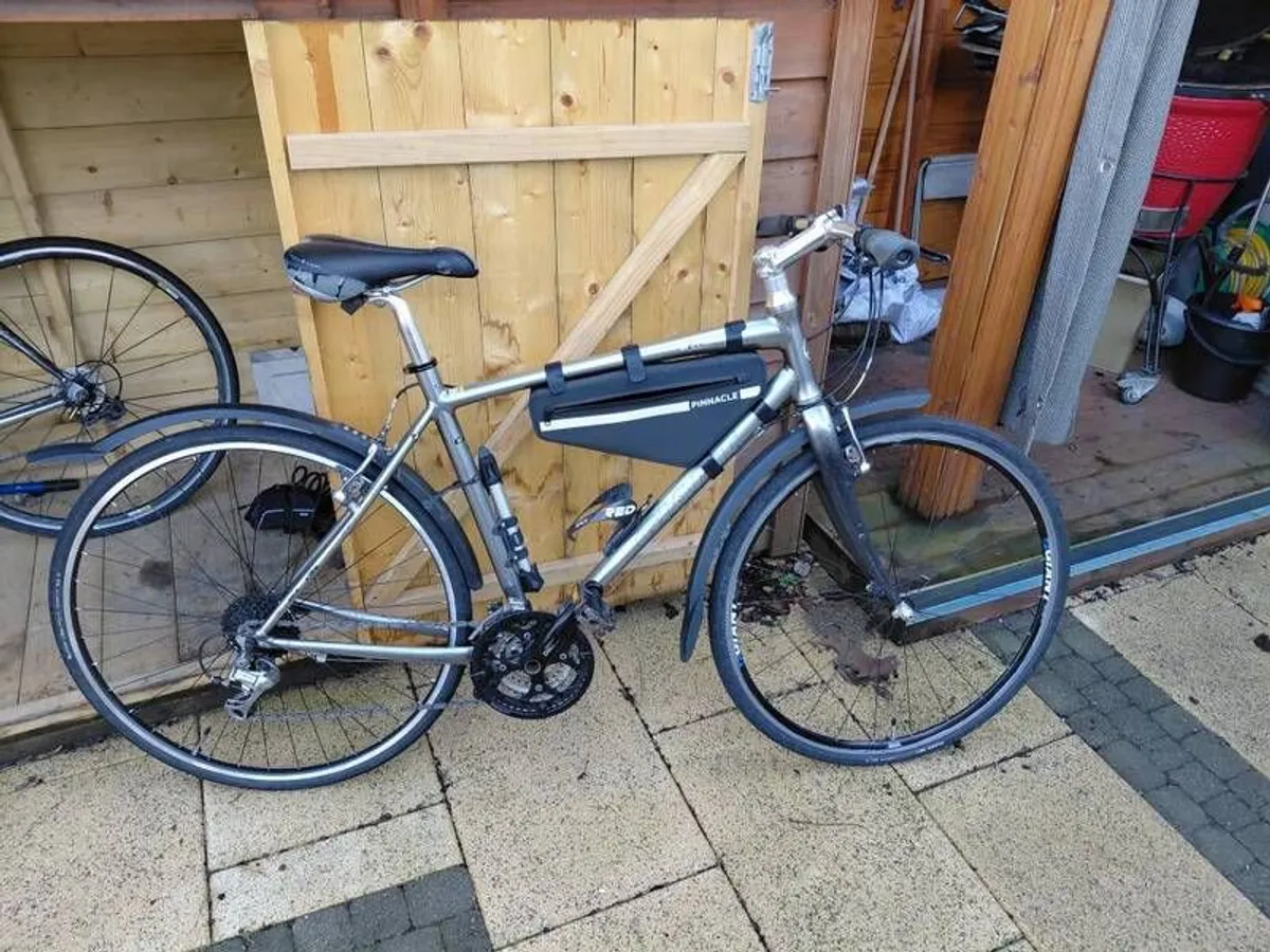 Giant CRS Zero - Image 1