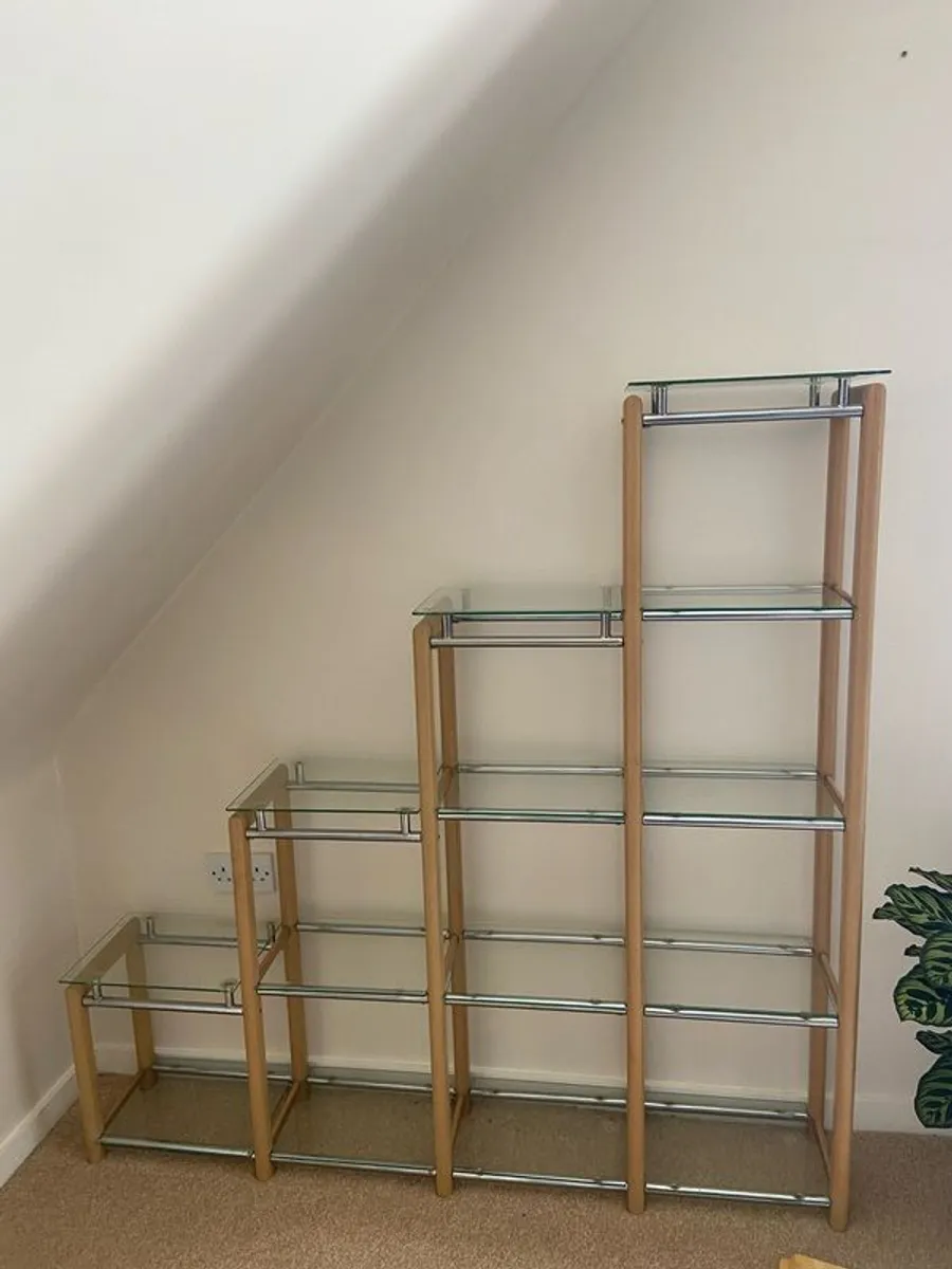 Wood and glass cabinet - Image 4