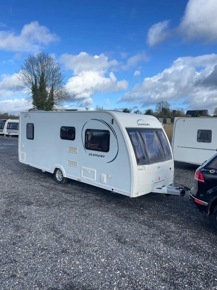 2014 Lunar Quasar 4 Berth Fixed Bed Caravan - Image 2