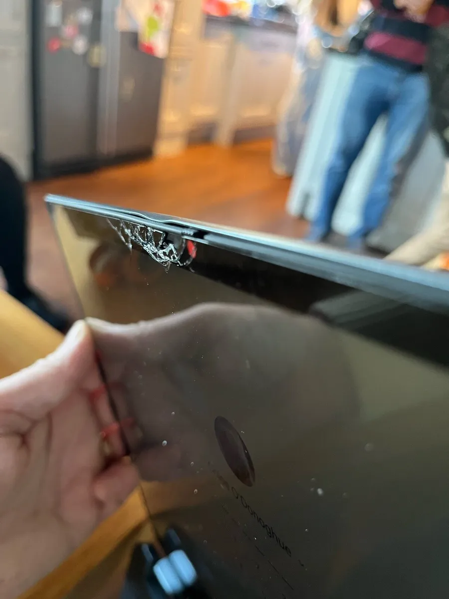 LENOVO CHROMEBOOK STUDENT’S TABLET / LAPTOP - Image 2