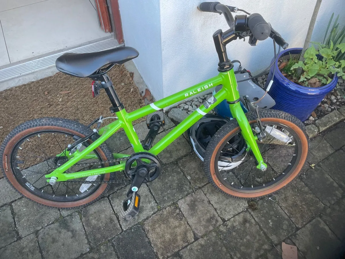 Bike - Raleigh (16 inch) - Image 4