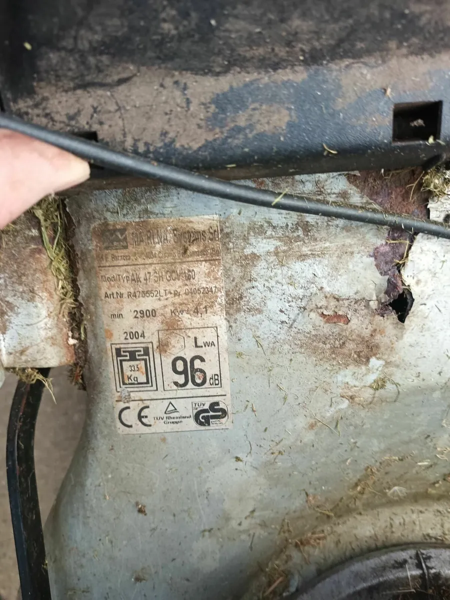 Lawnmower engine - Image 2