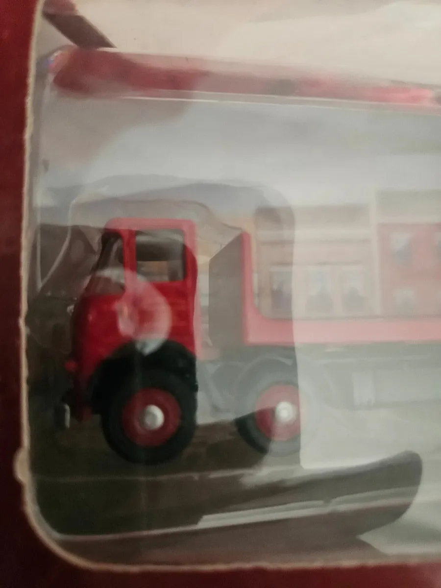 Corgi EFE Truck - Image 3