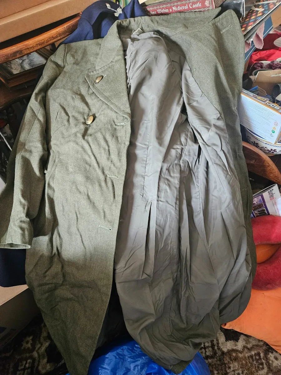Vintage Irish Army Defence Forces Overcoat - Image 1