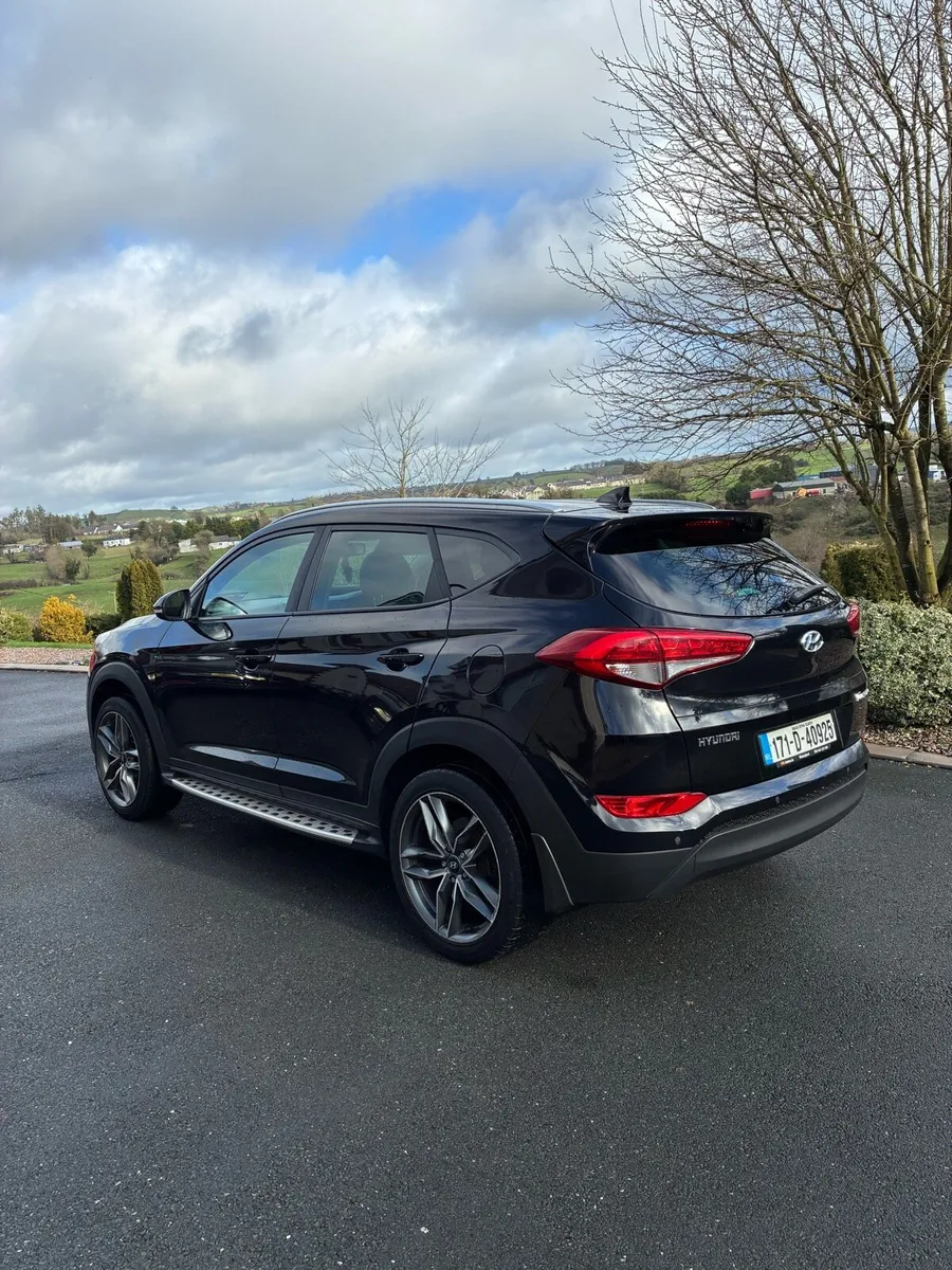 171 Hyundai Tucson Executive 1.7 Diesel - Image 4