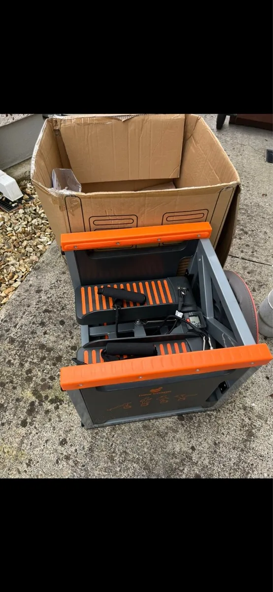 FITT CUBE 3. As new!! Free delivery. €60 - Image 1