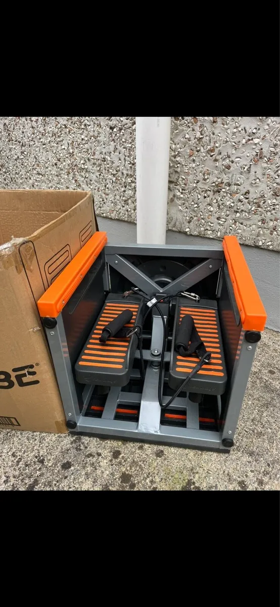 FITT CUBE 3. As new!! Free delivery. €60 - Image 2