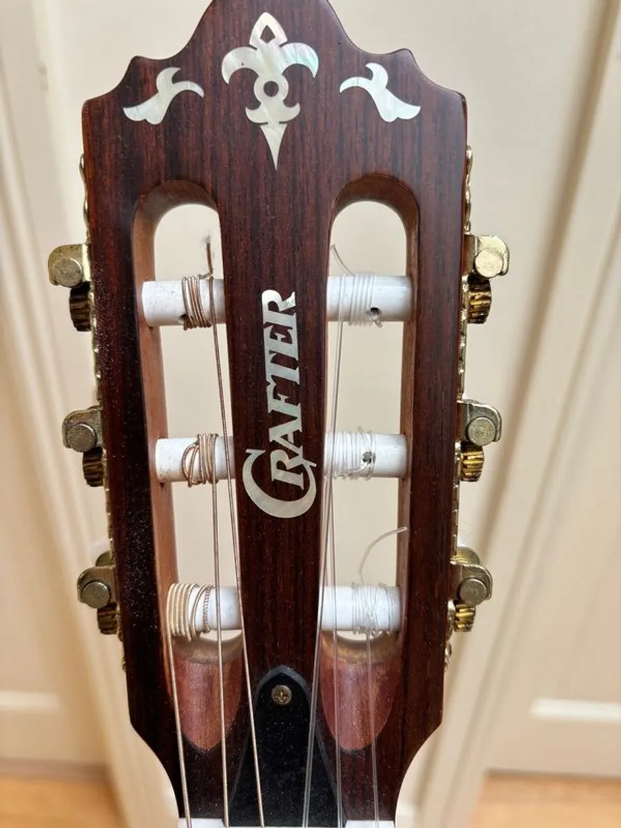 Crafter Slimline Electro Classical Guitar + Hard Case - Image 2