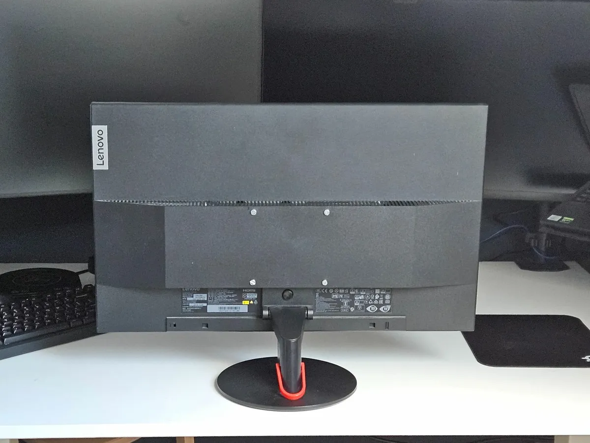 Lenovo Monitor for pc/laptop - Image 2