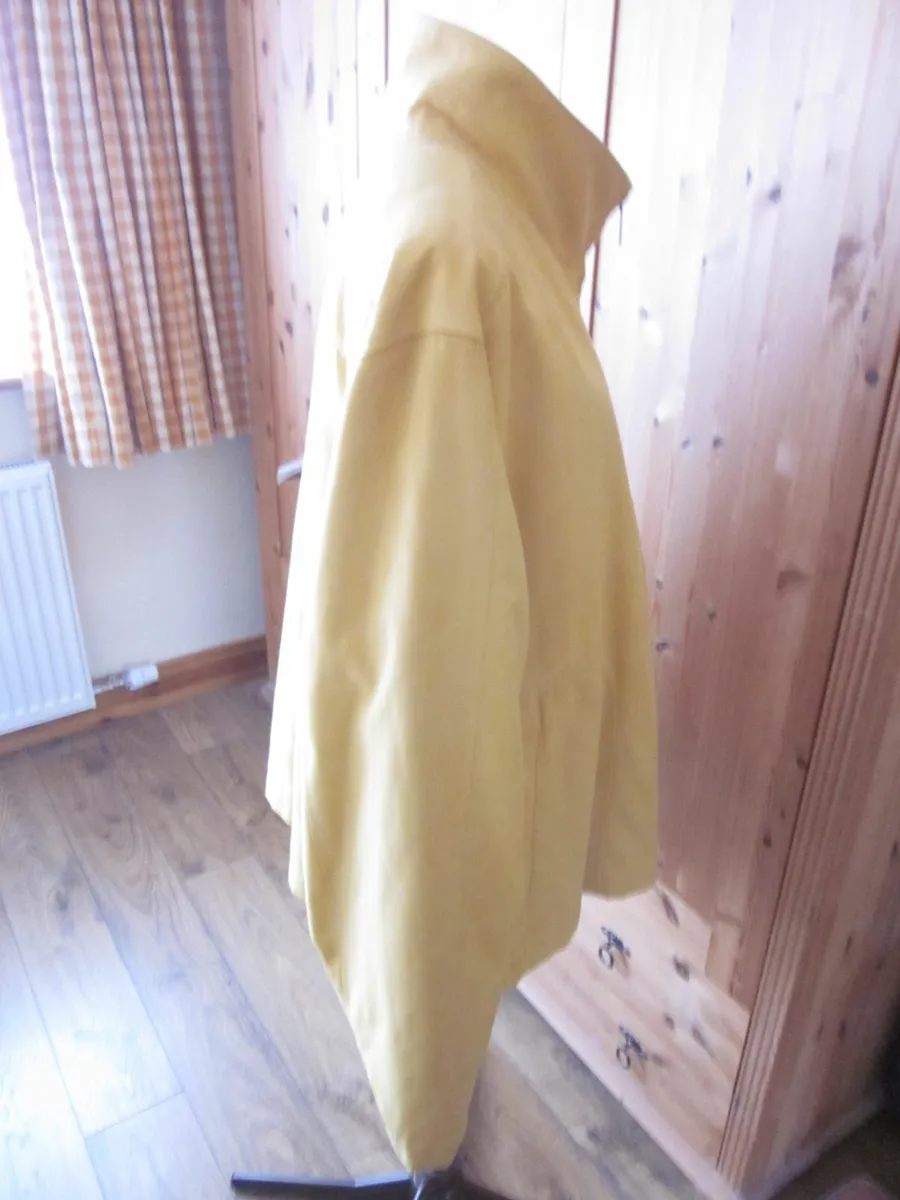 Men's Jacket by Bush Intelligent Wear S.S44 - Image 4