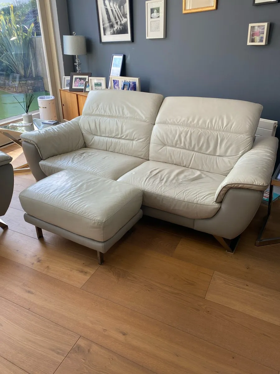 3 piece couch - Image 3