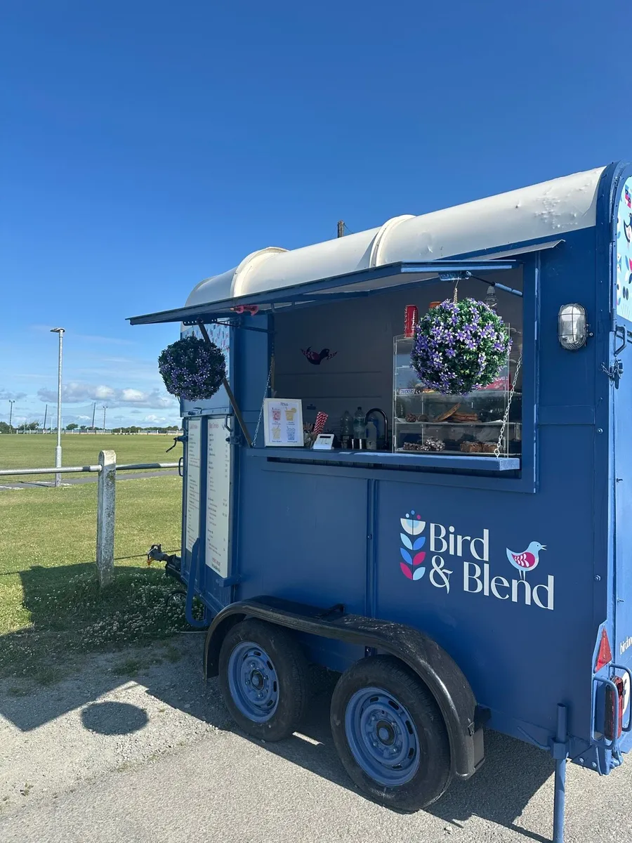 Converted horsebox - Image 1