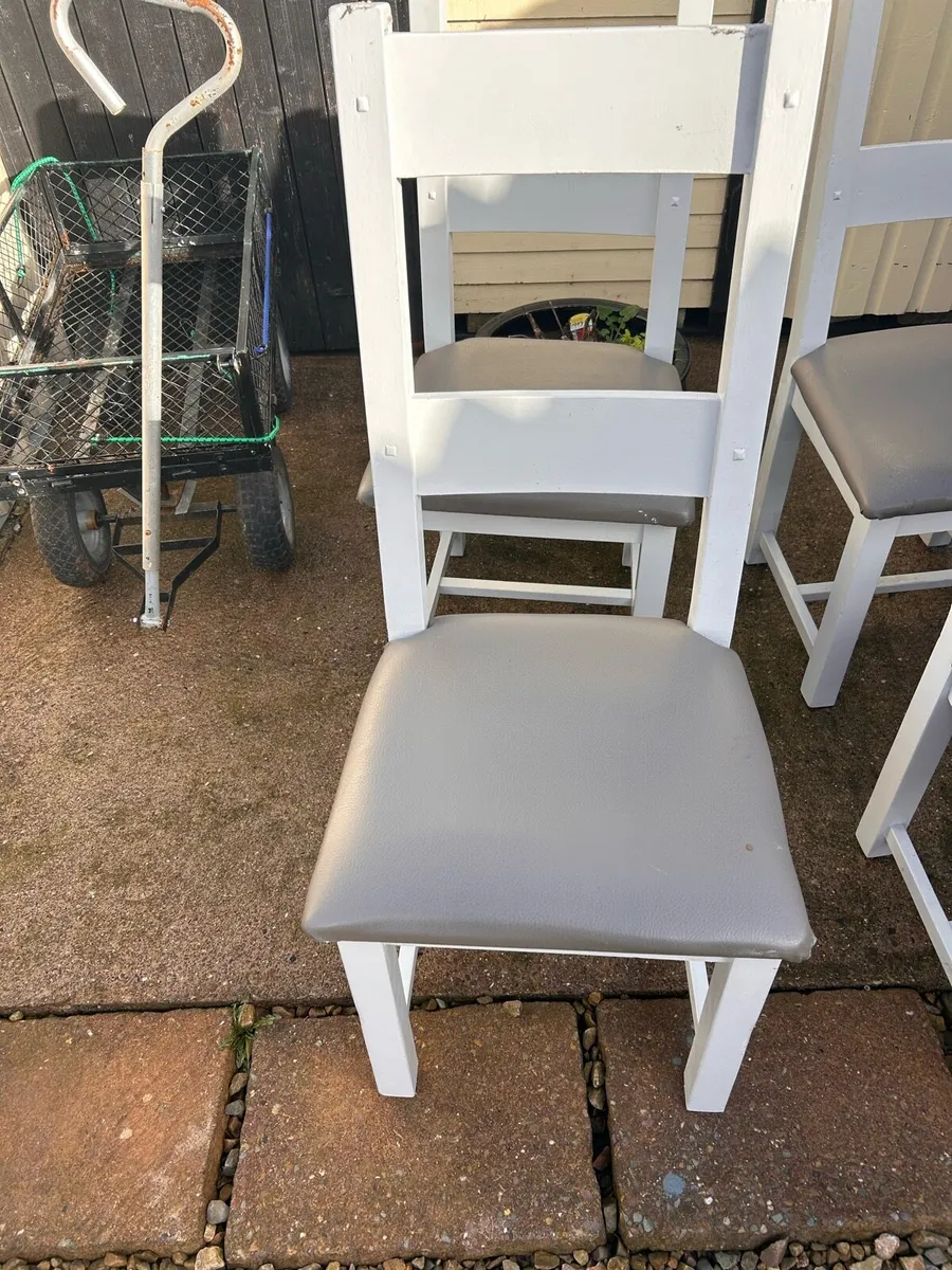 Kitchen chairs - Image 1