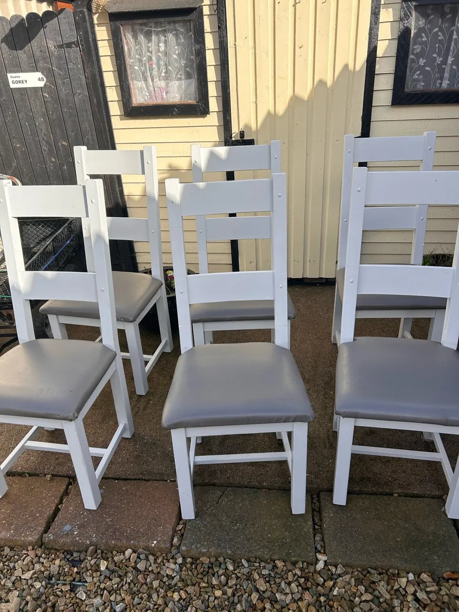 Kitchen chairs - Image 2