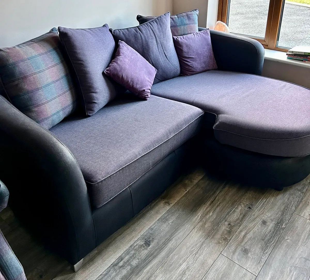 Moretta L-Shaped Couch (Reversible) and Queen Ann - Image 1