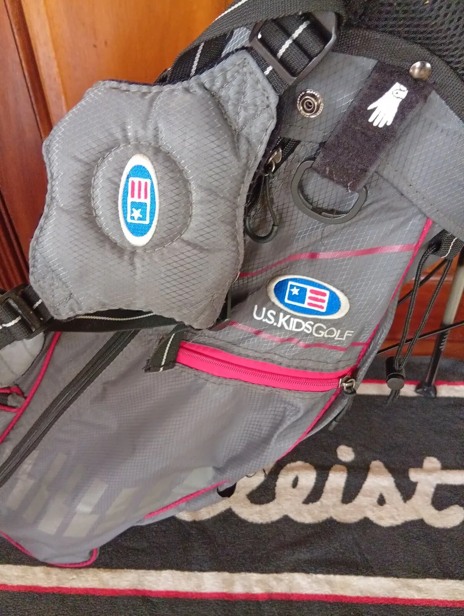 U.S KidsGolf Set Graphite 7-11 year old - Image 1