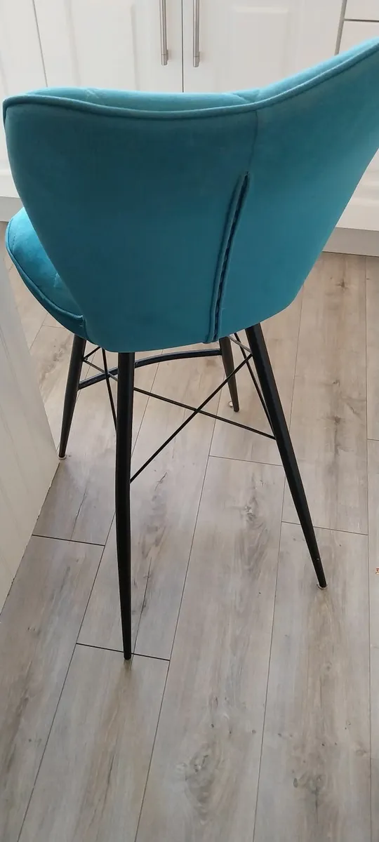 Bar stools - Image 1