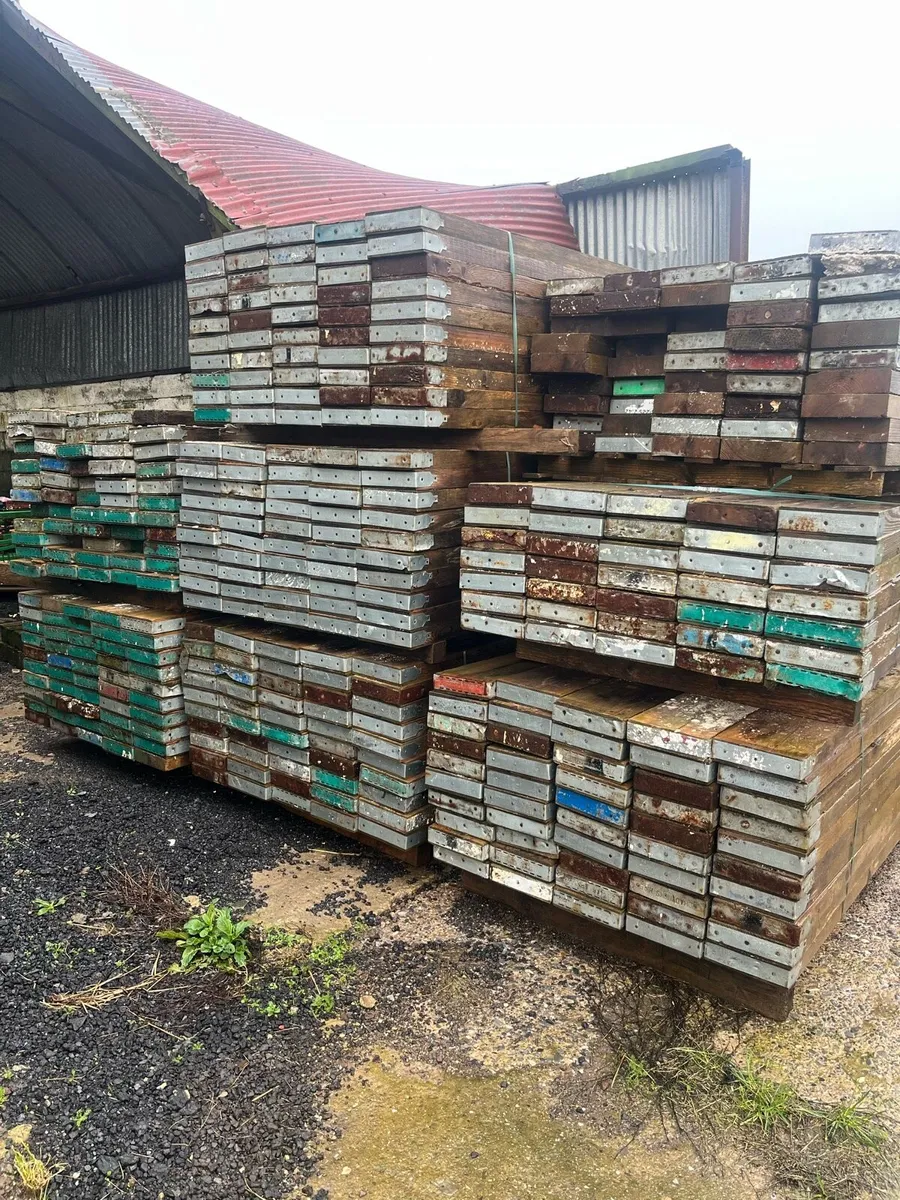 Scaffold boards - Image 1
