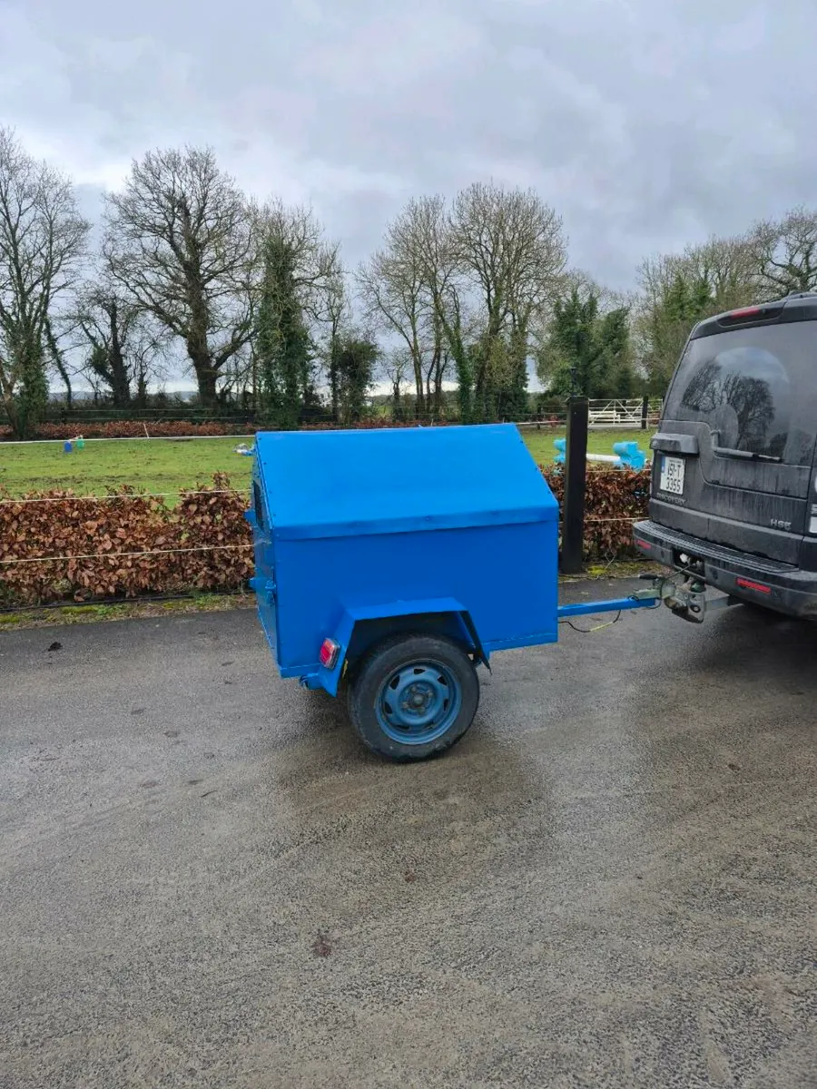 Dog trailers - Image 2