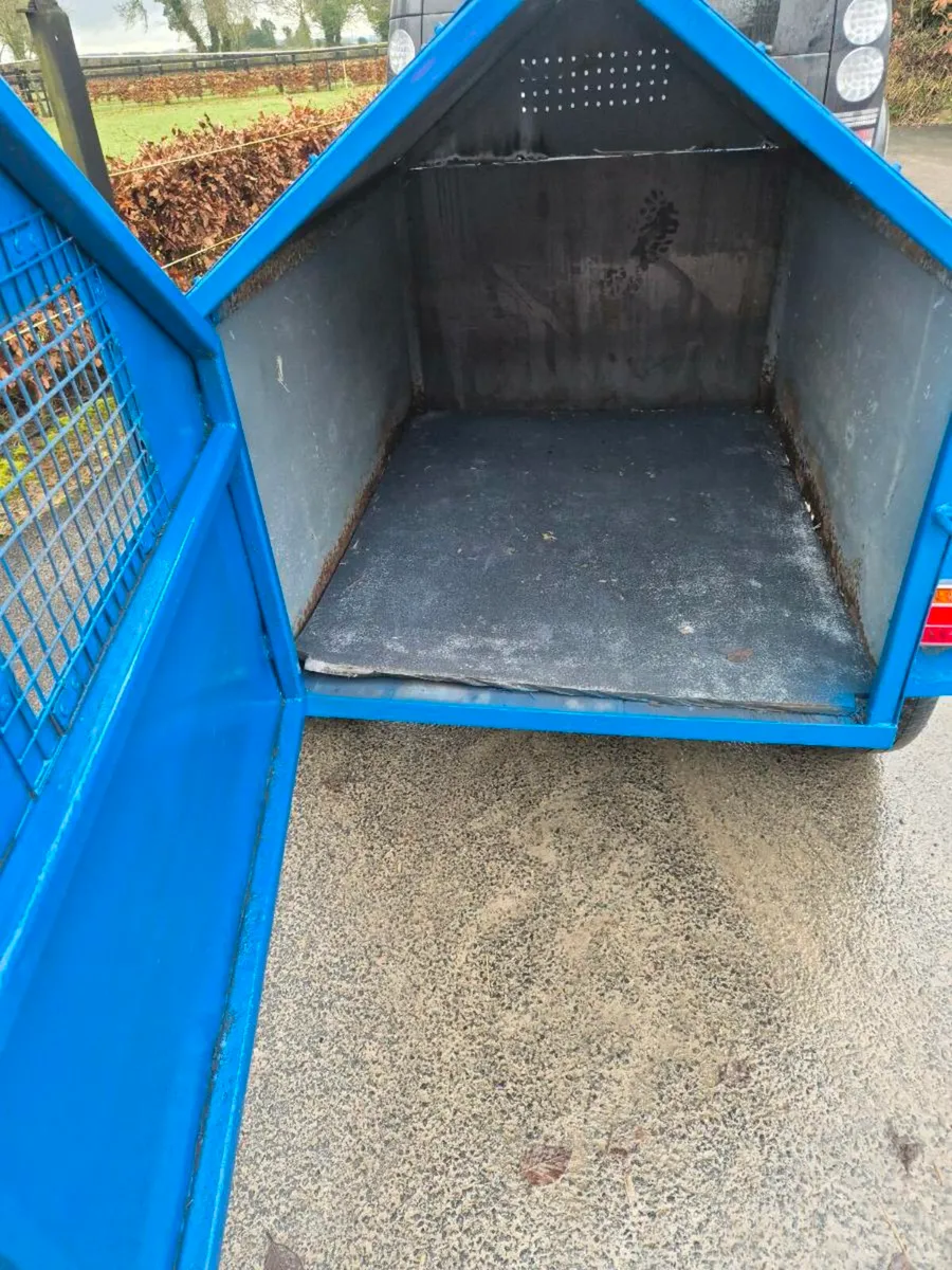 Dog trailers - Image 3