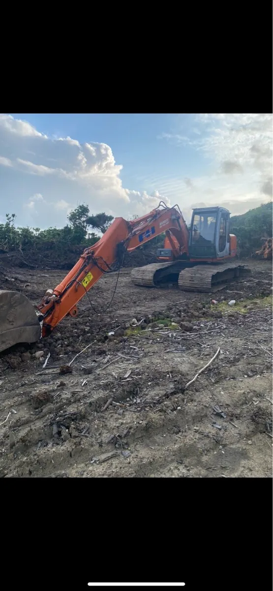 Fiat hitachi ex135 - Image 4