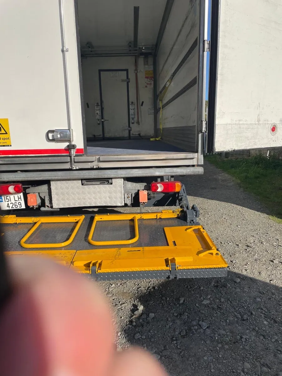 Refrigerated Truck - Image 4