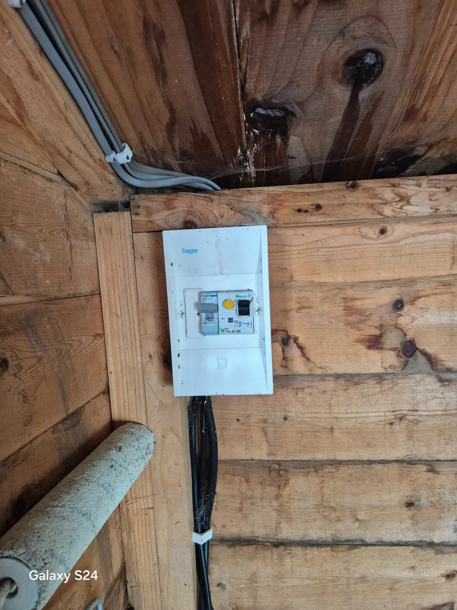 Free to take away - Image 1