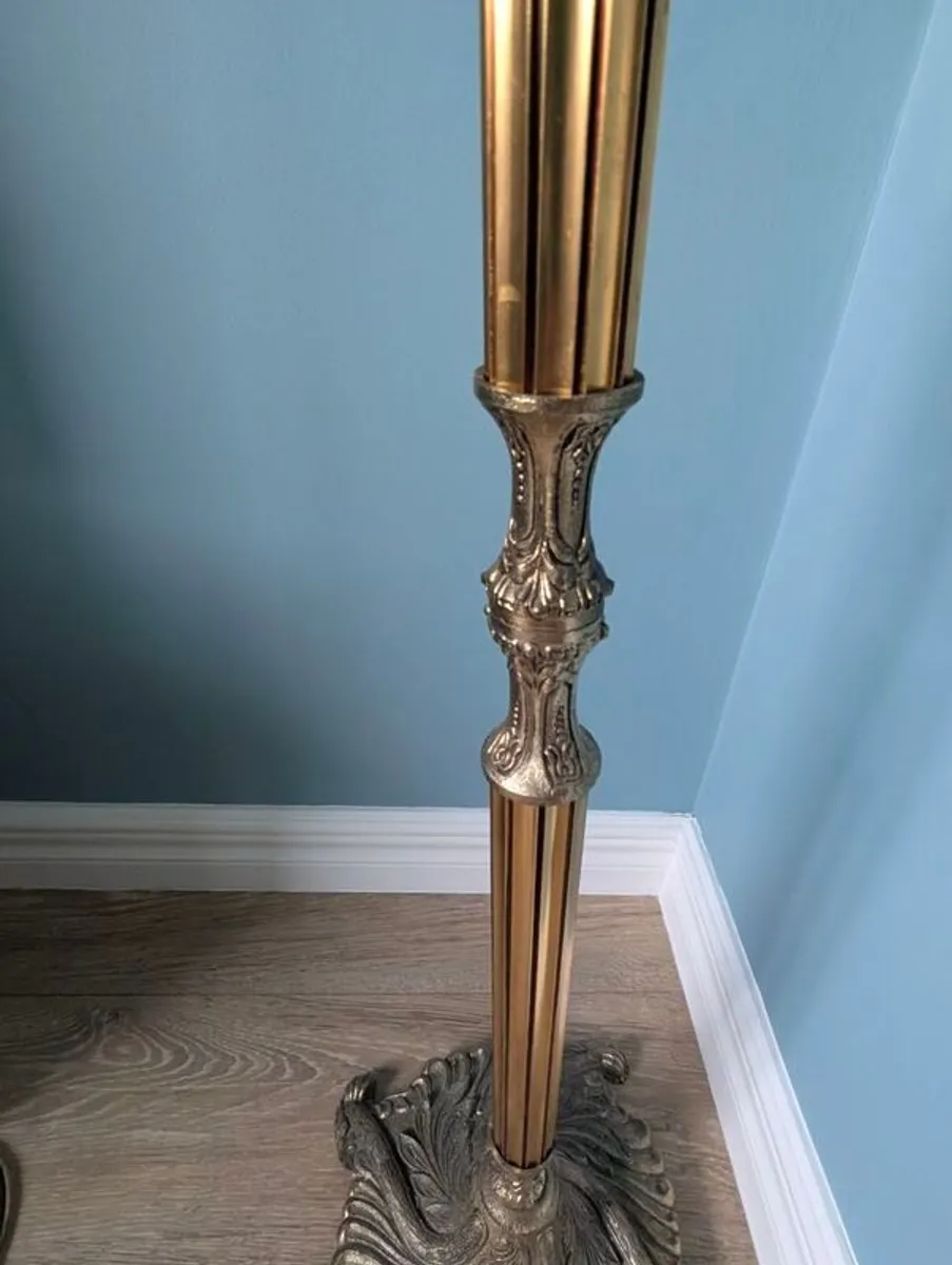 Vintage Ornate Brass Floor Lamp Reeded Column & Foliate Base - Image 3